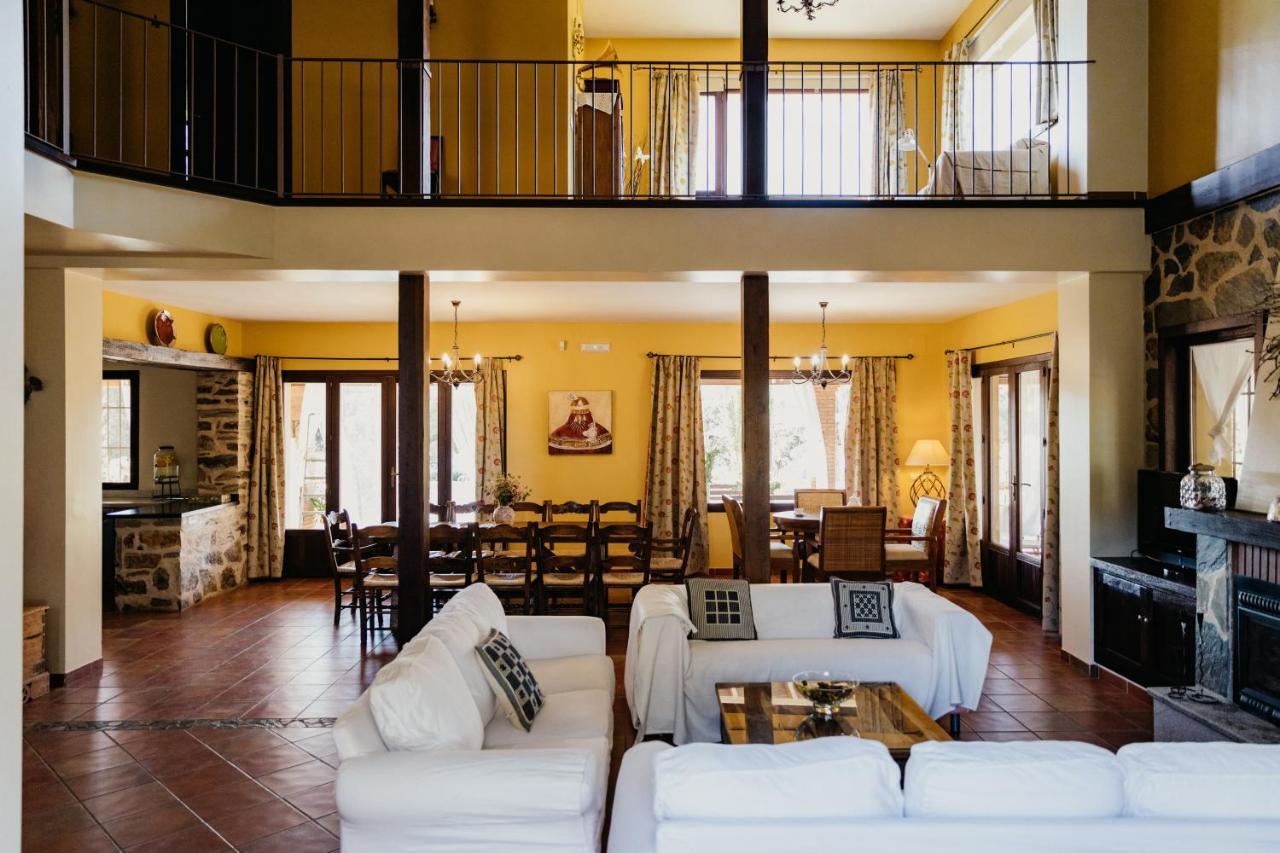 Casa Rural Alcornocalejo Монестерио Экстерьер фото